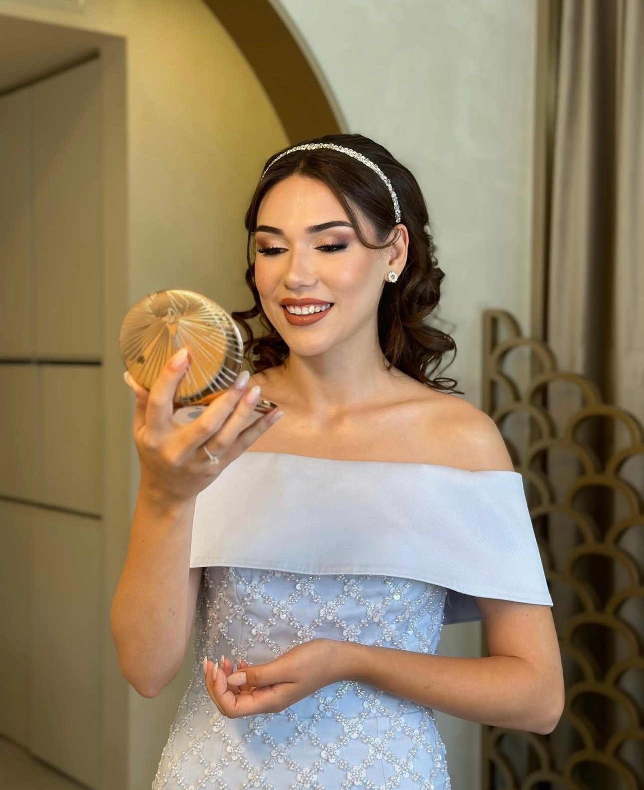 Gelin saçı ve makyajı hazırlık detayları